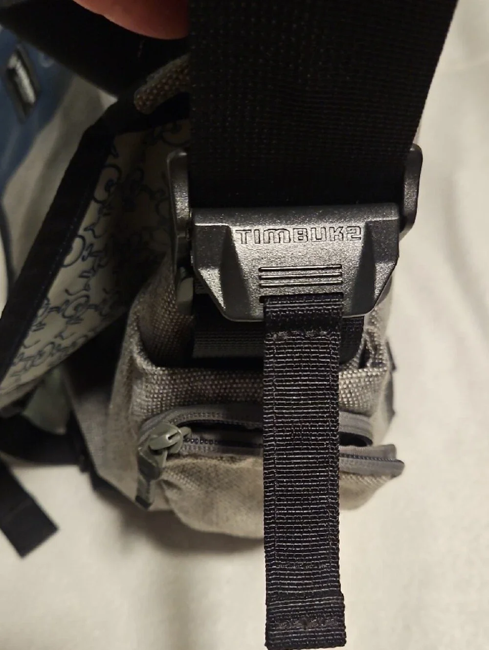 Timbuk2 Gray Messenger Bag with Navy Patch